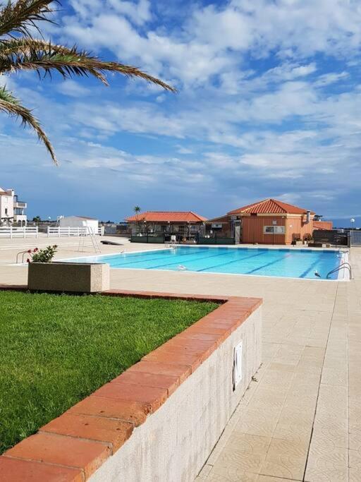 Apartamento T2 Neuf + Bateau / Piscine Super Infrastructures Le Barcarès Exterior foto